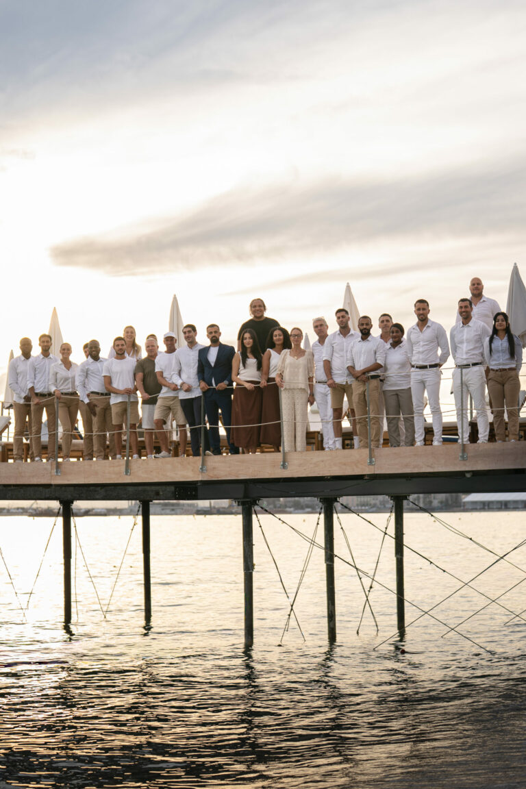 Restaurant beach club Cannes Miramar Plage